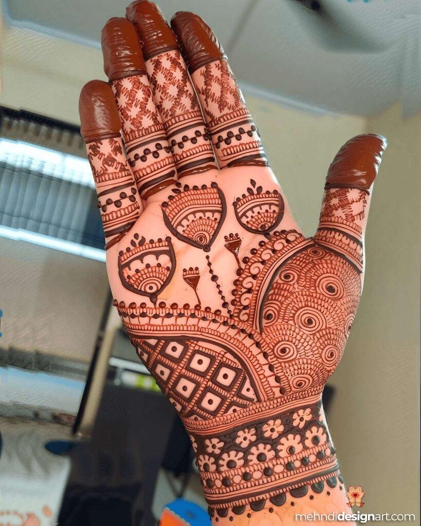22+ Stylish Mehndi Designs for Male: Trendy and Bold Patterns 9