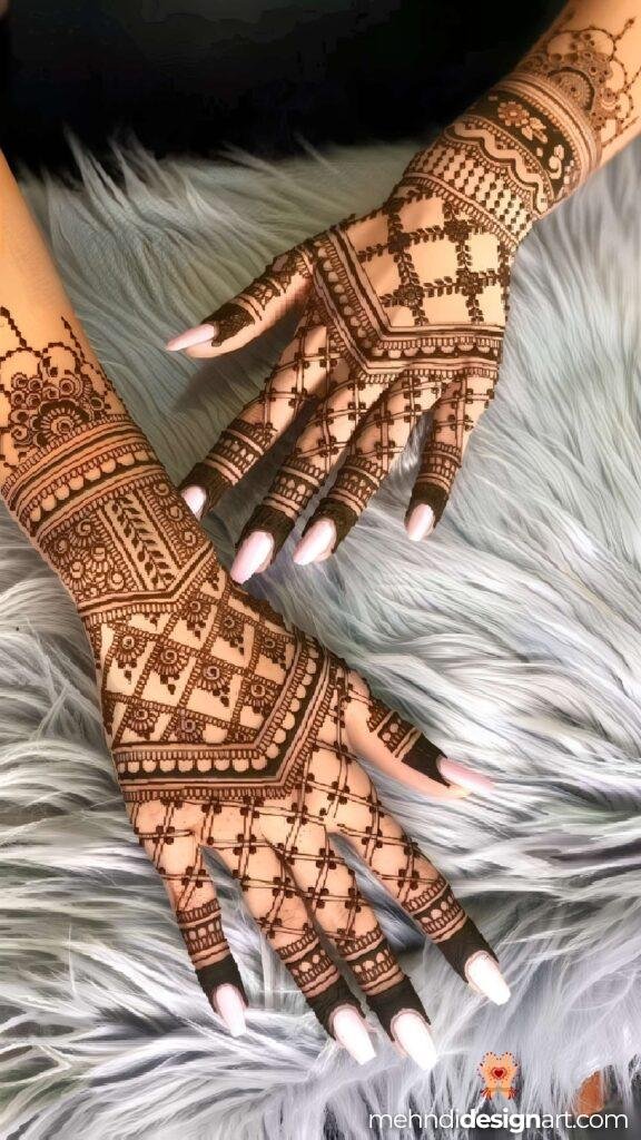 60+ Modern Full Hand Mehndi Design for a Trendy Look 24