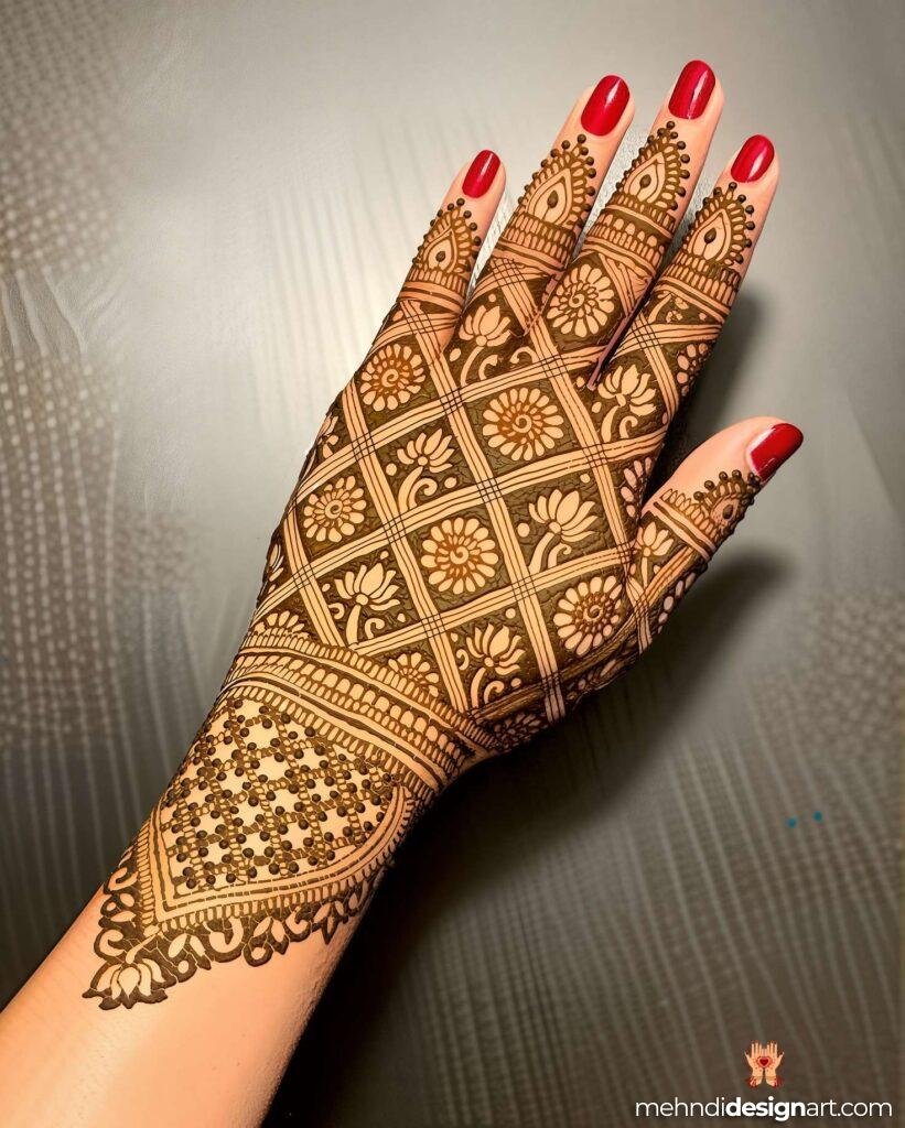 60+ Modern Full Hand Mehndi Design for a Trendy Look 33