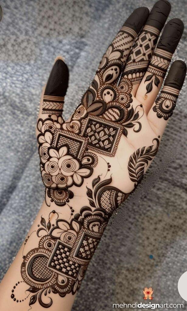 40+ Arabic Mehndi Designs for Full Hands: Timeless Elegance and Intricate Beauty 24