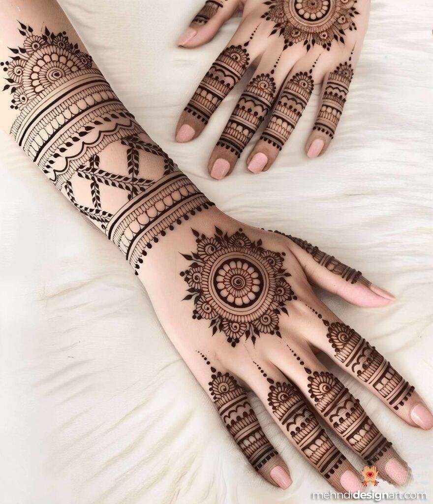 40+ Arabic Mehndi Designs for Full Hands: Timeless Elegance and Intricate Beauty 11