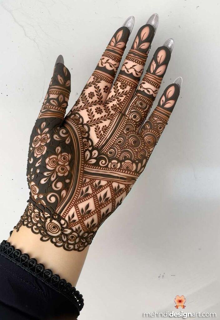 35+ Beautiful Easy Full Palm Mehndi Designs for Every Occasion 38