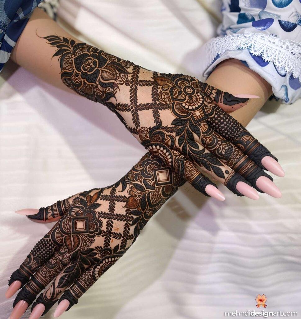 30+ Stunning Flower Stylish Back Hand Mehndi Design for Every Occasion 2