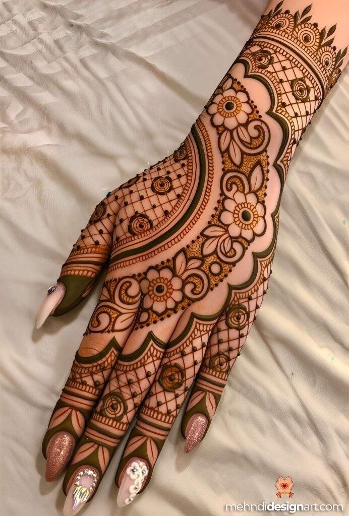 70+ Stylish Mehndi Design Back Hand: Elegant and Trendy Designs 12