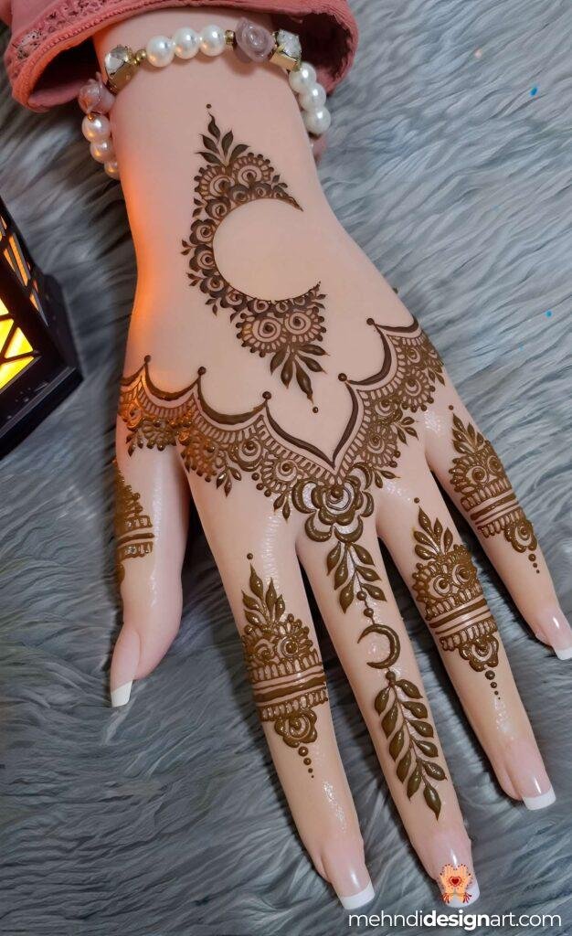 70+ Stylish Mehndi Design Back Hand: Elegant and Trendy Designs 21